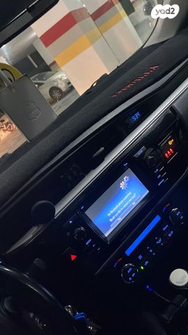 מודעת רכב טויוטה קורולה