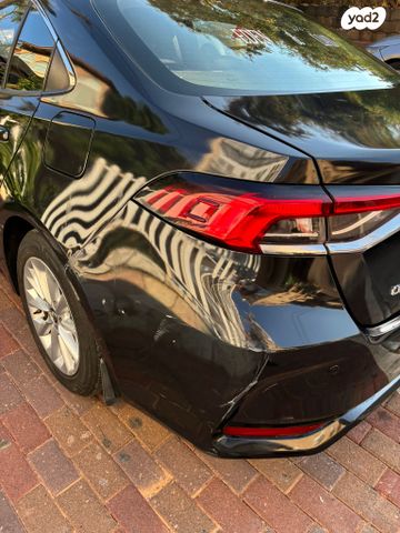 טויוטה קורולה