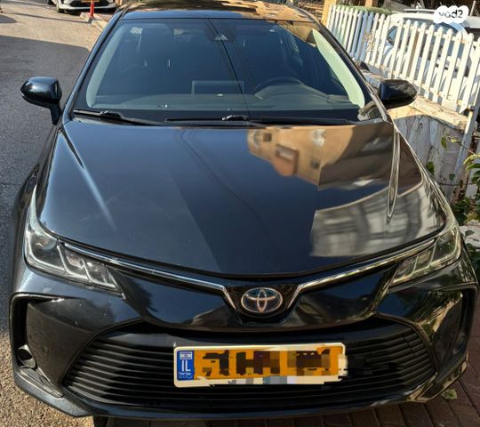 טויוטה קורולה