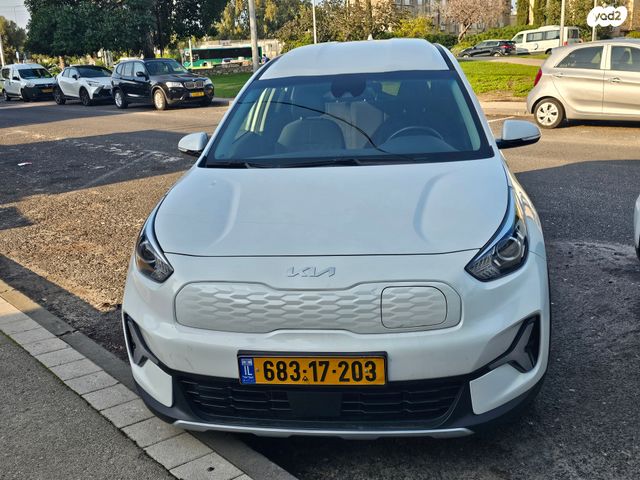 קיה נירו פלוס