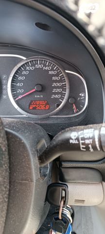 מודעת רכב מאזדה 6