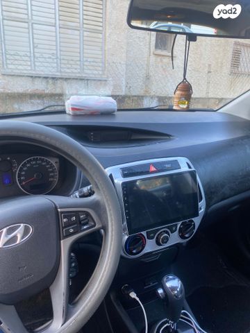 מודעת רכב יונדאי i20