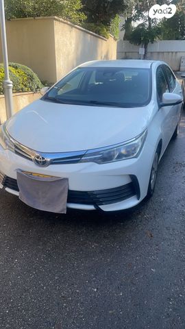 טויוטה קורולה