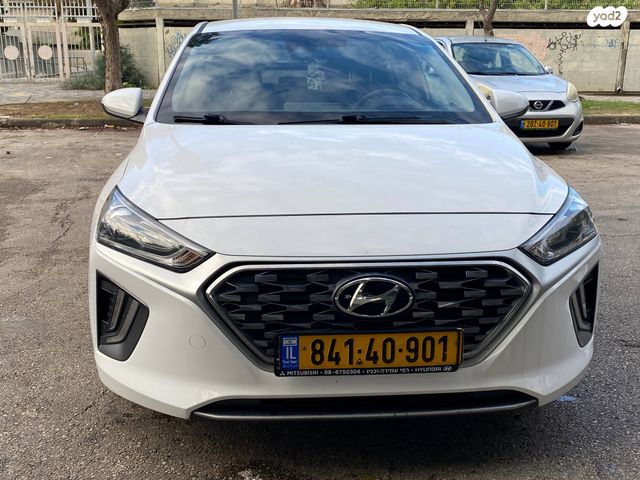 מודעת רכב יונדאי איוניק