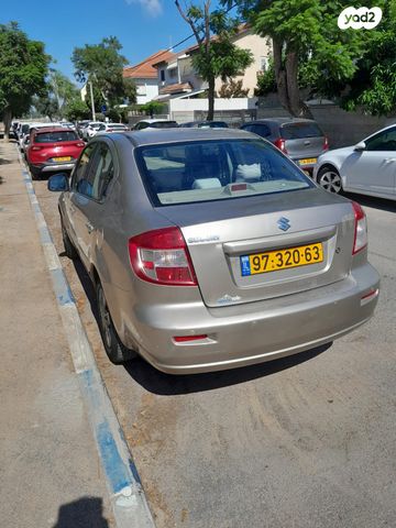 סוזוקי SX4