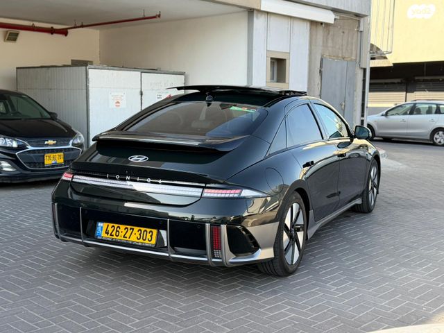 יונדאי איוניק 6