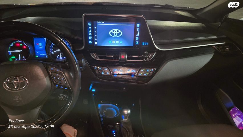 טויוטה C-HR