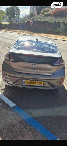 יונדאי איוניק