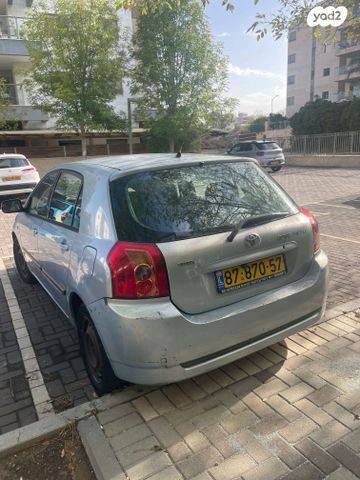 טויוטה קורולה