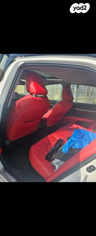 טויוטה קאמרי