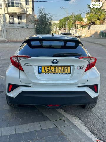 טויוטה C-HR