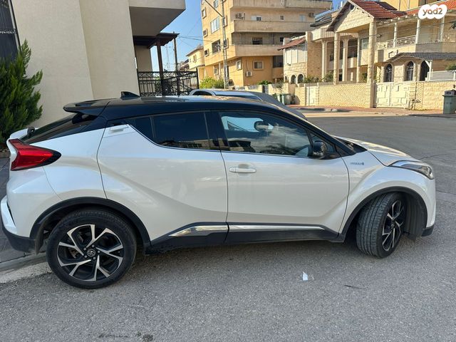 טויוטה C-HR