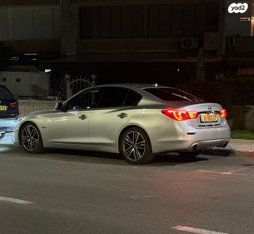 אינפיניטי Q50