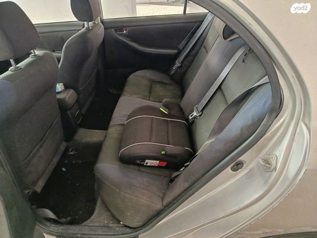 טויוטה קורולה