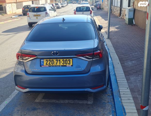 טויוטה קורולה