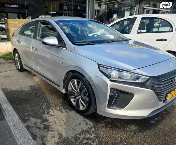 יונדאי איוניק