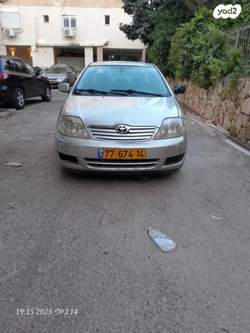 טויוטה קורולה