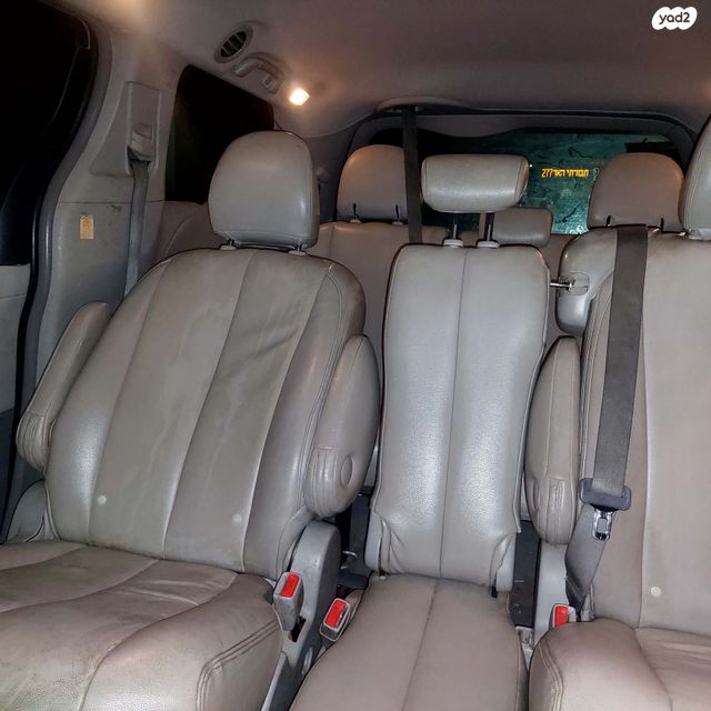 טויוטה סיינה