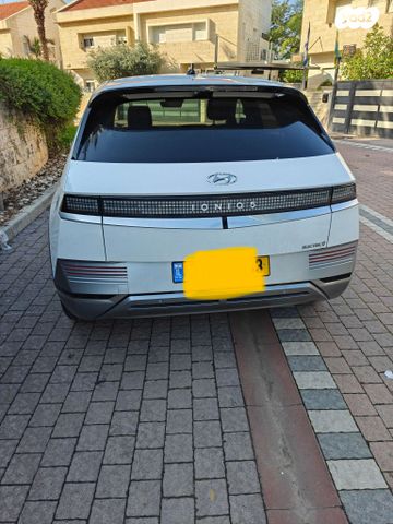 יונדאי איוניק 5