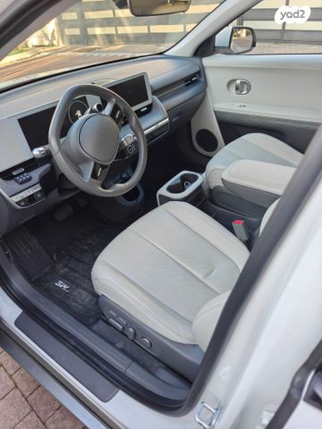 יונדאי איוניק 5