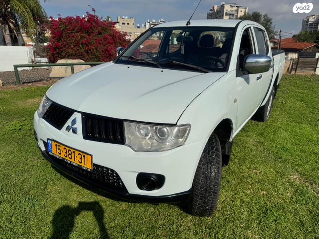 מודעת רכב מיצובישי טרייטון / L200