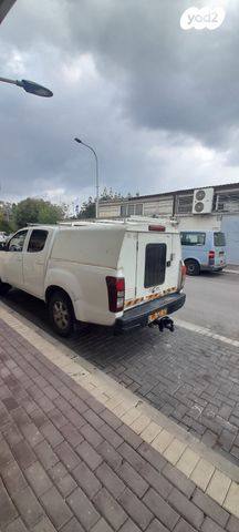 מודעת רכב איסוזו די-מקס