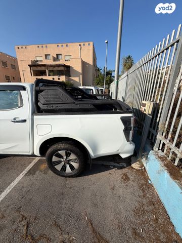 איסוזו די-מקס