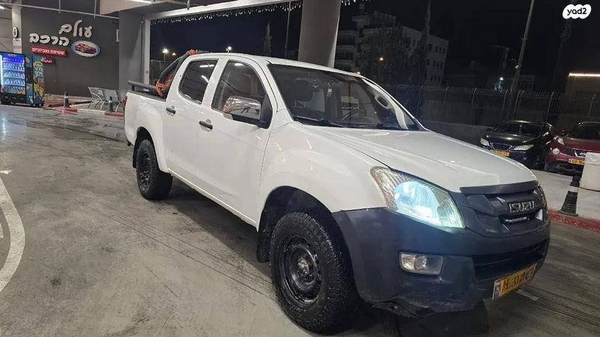 איסוזו די-מקס