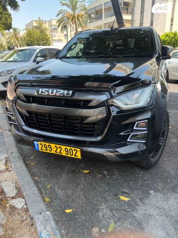 איסוזו די-מקס