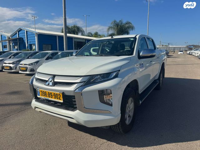 מיצובישי טרייטון / L200