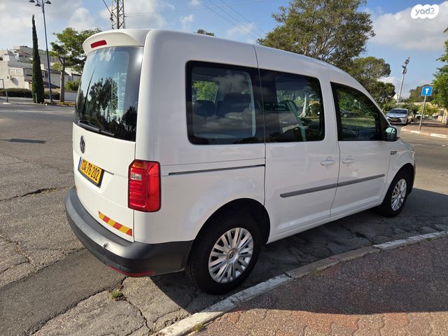 פולקסווגן קאדי