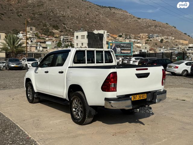 טויוטה היילקס