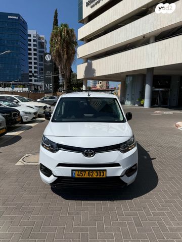 טויוטה פרואייס סיטי