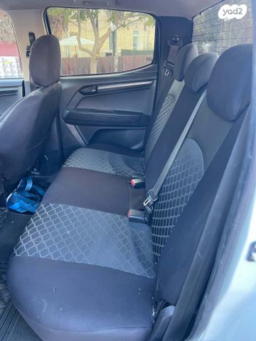 איסוזו די-מקס