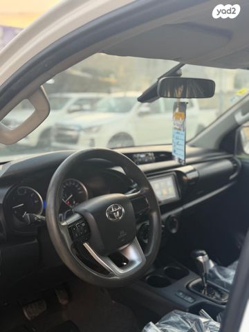 טויוטה היילקס