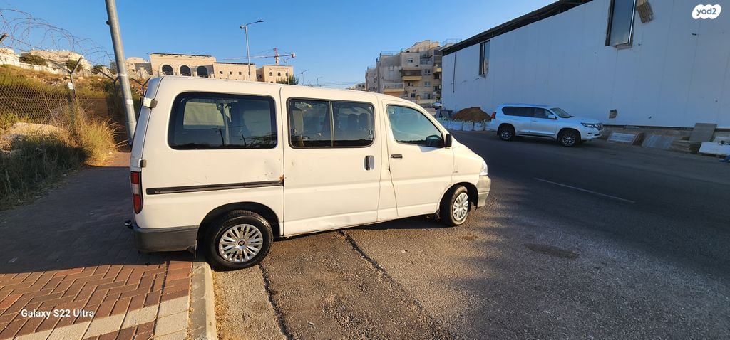 מודעת רכב טויוטה הייאס