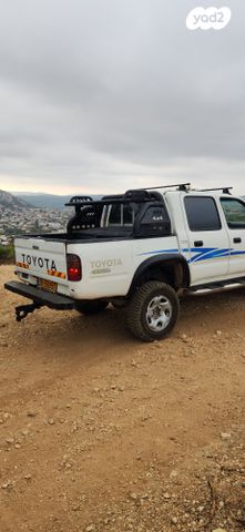 טויוטה היילקס