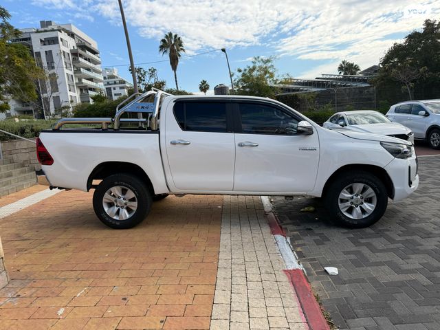 טויוטה היילקס