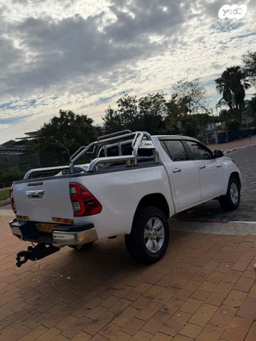 טויוטה היילקס