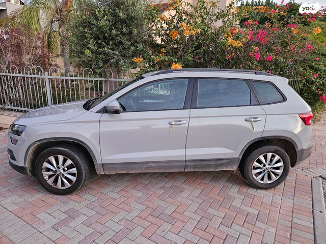 מודעת רכב סקודה קארוק