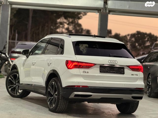 אאודי Q3