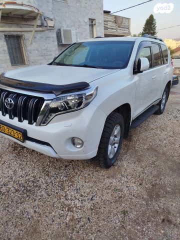 טויוטה לנד קרוזר