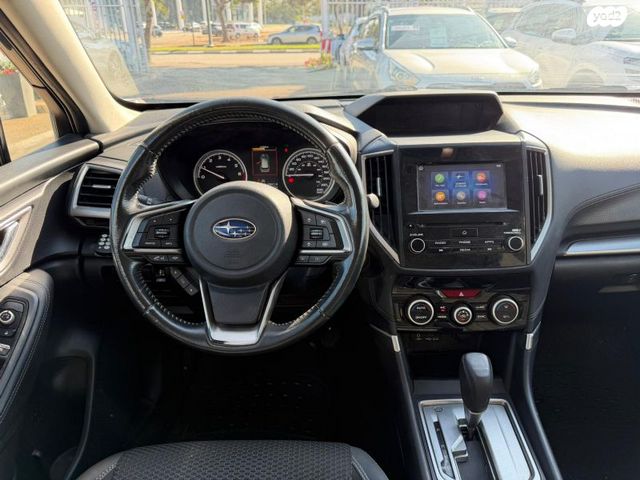 סובארו פורסטר