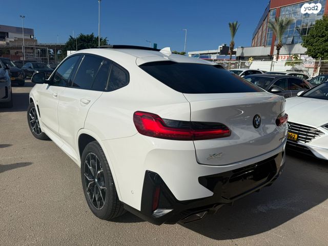 ב מ וו X4