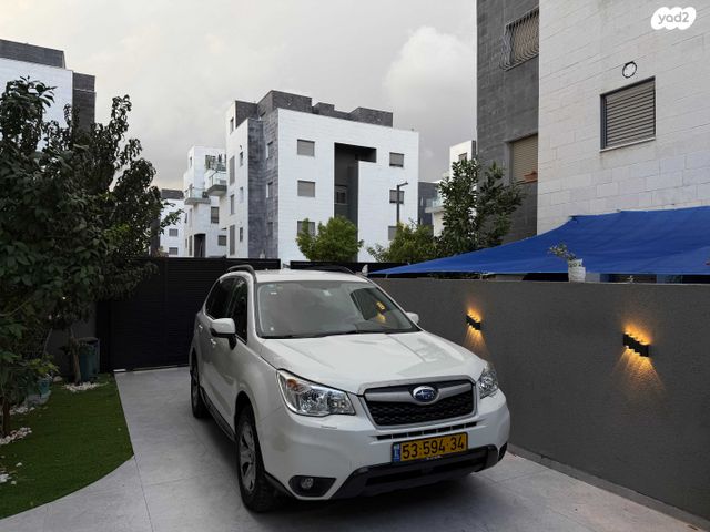 סובארו פורסטר