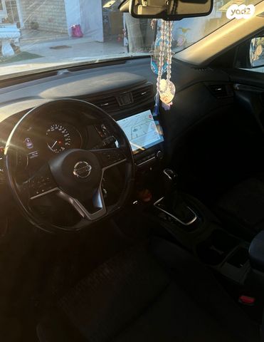 ניסאן אקס טרייל