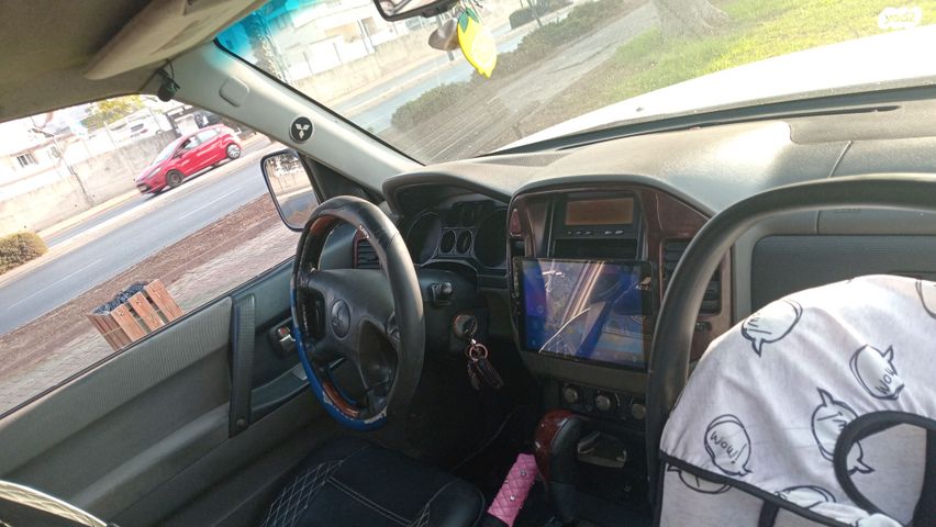 מודעת רכב מיצובישי פג'רו