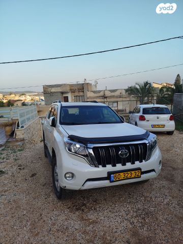 טויוטה לנד קרוזר