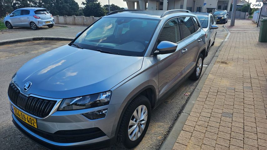 מודעת רכב סקודה קארוק