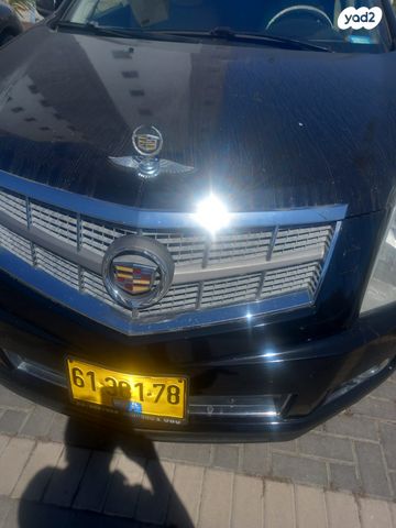 קאדילק SRX